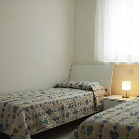 Apartment Cala Blu Con Piscina-centralissimo Lido di Jesolo
