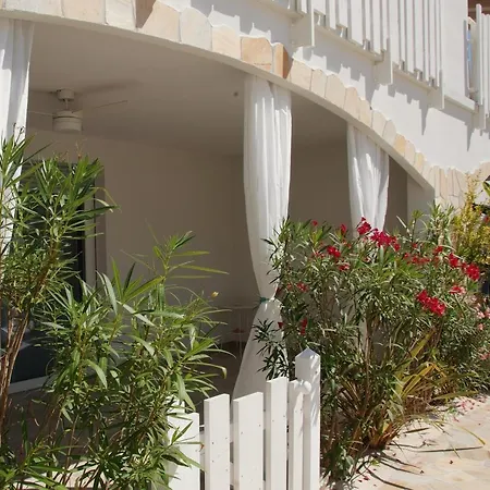 아파트 Cala Blu Con Piscina-centralissimo